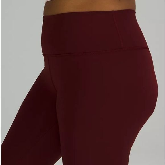 Lululemon Athletica Wunder Under HR Crop Leggings 21" in Red Merlot Size 8 - Picture 4 of 10